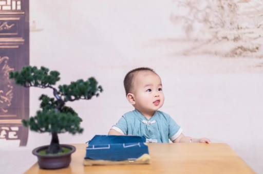 鹤壁三个月宝宝抬头不稳